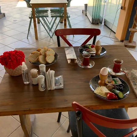 Arti Butik ボドルム